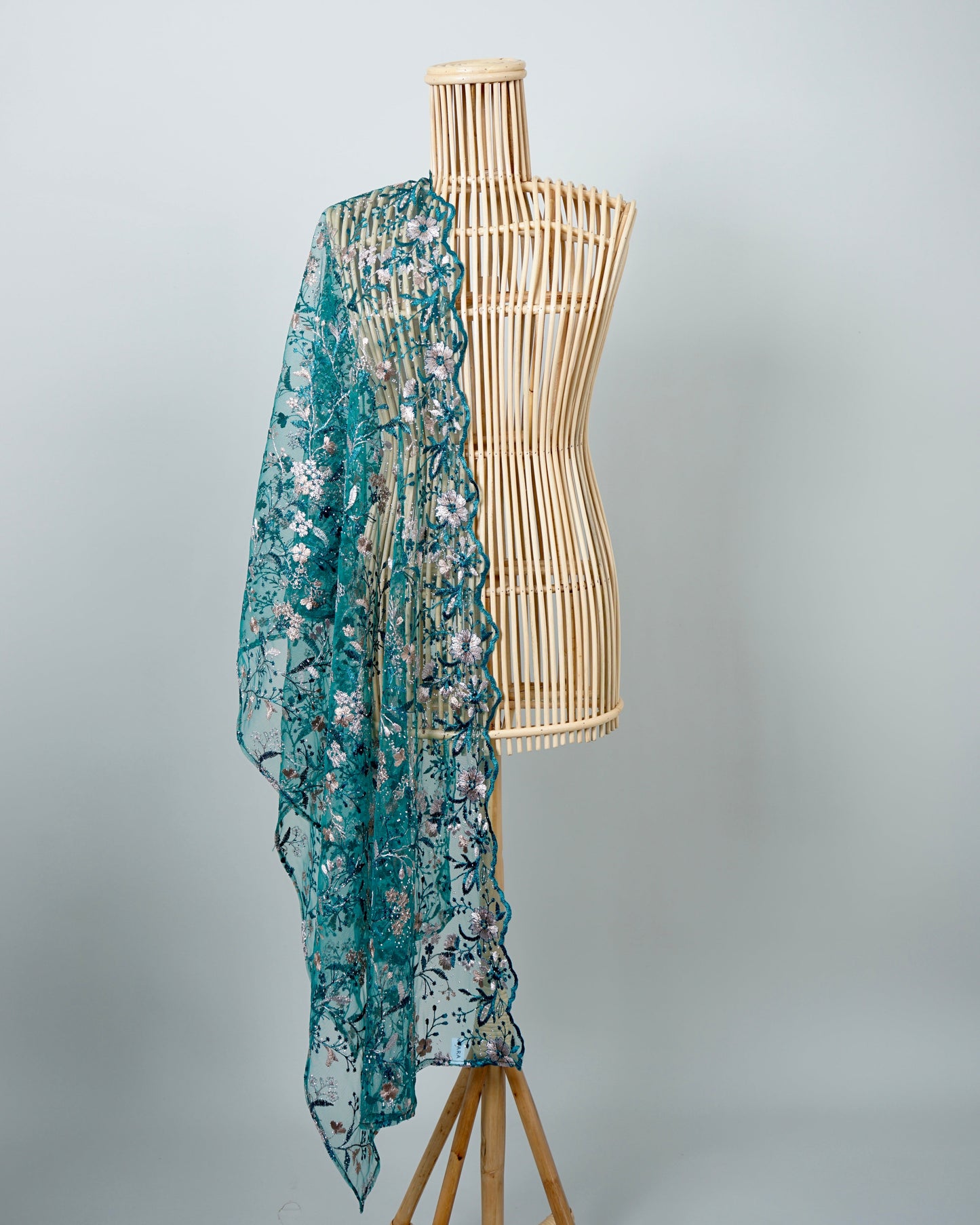 Azalea Bejewelled Selendang in Emerald Green