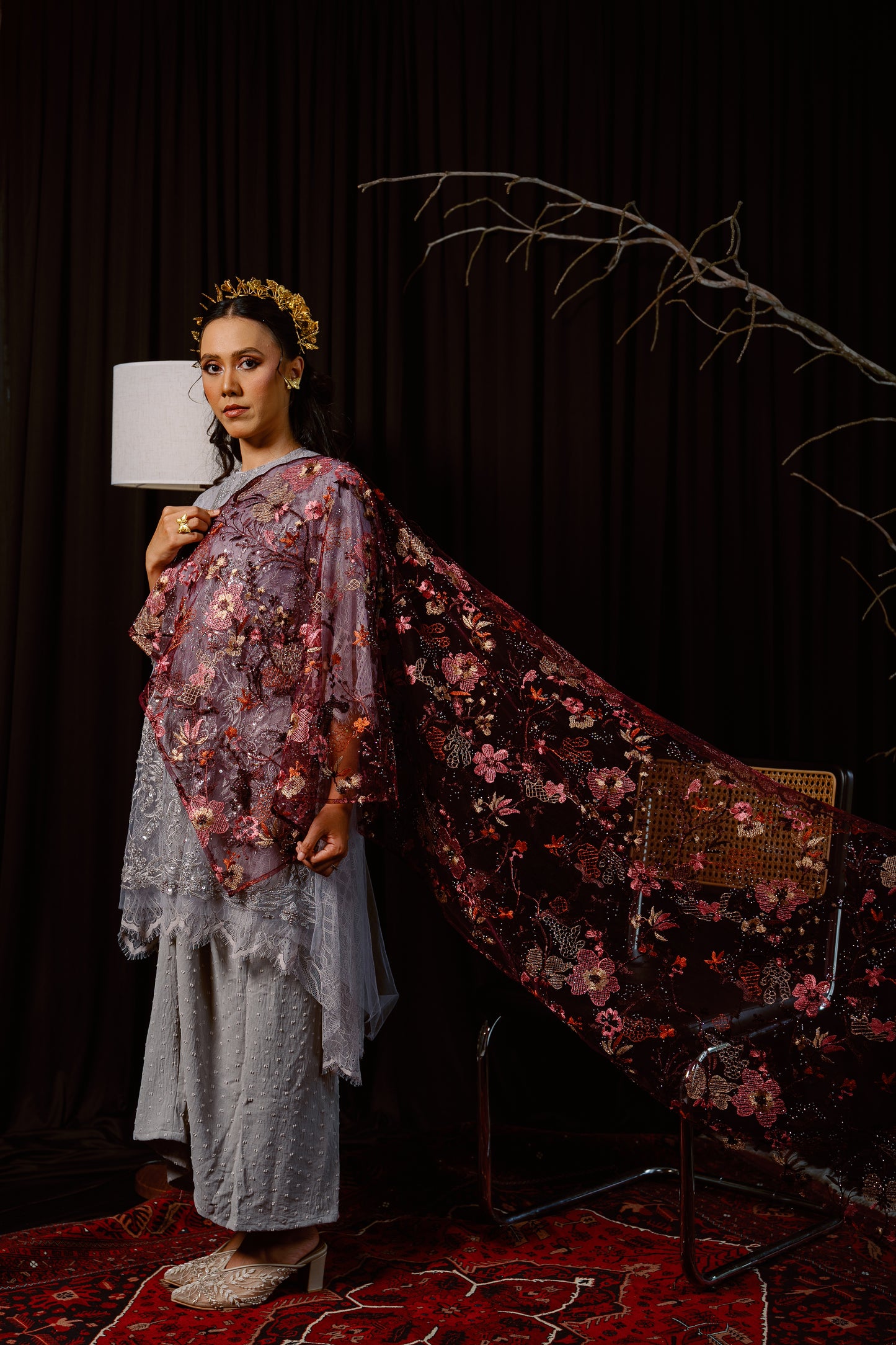 Rafflesia Bejewelled Selendang in Burgundy