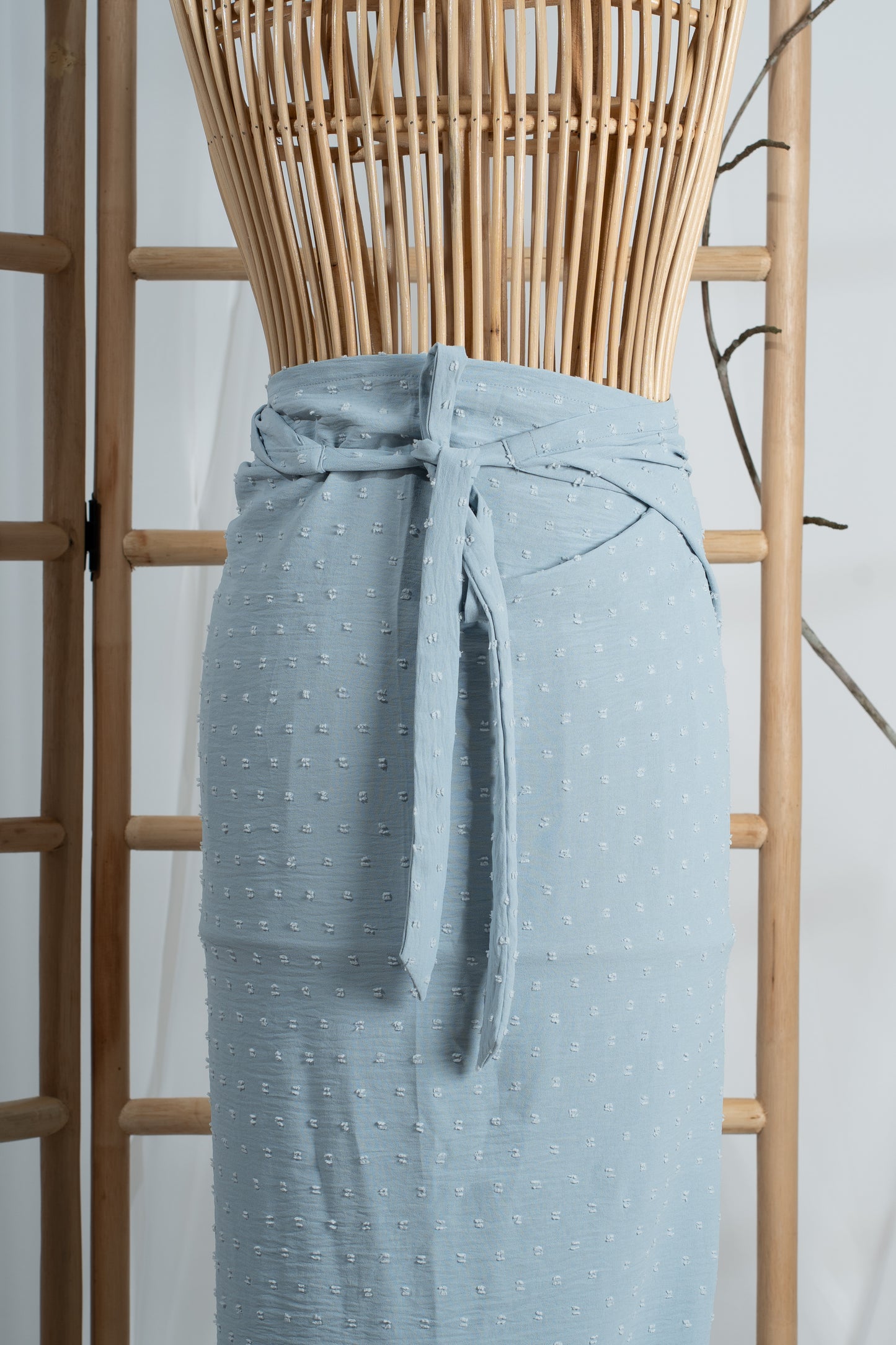 Seri Non-Slit Instant Textured Pareo in Light Blue