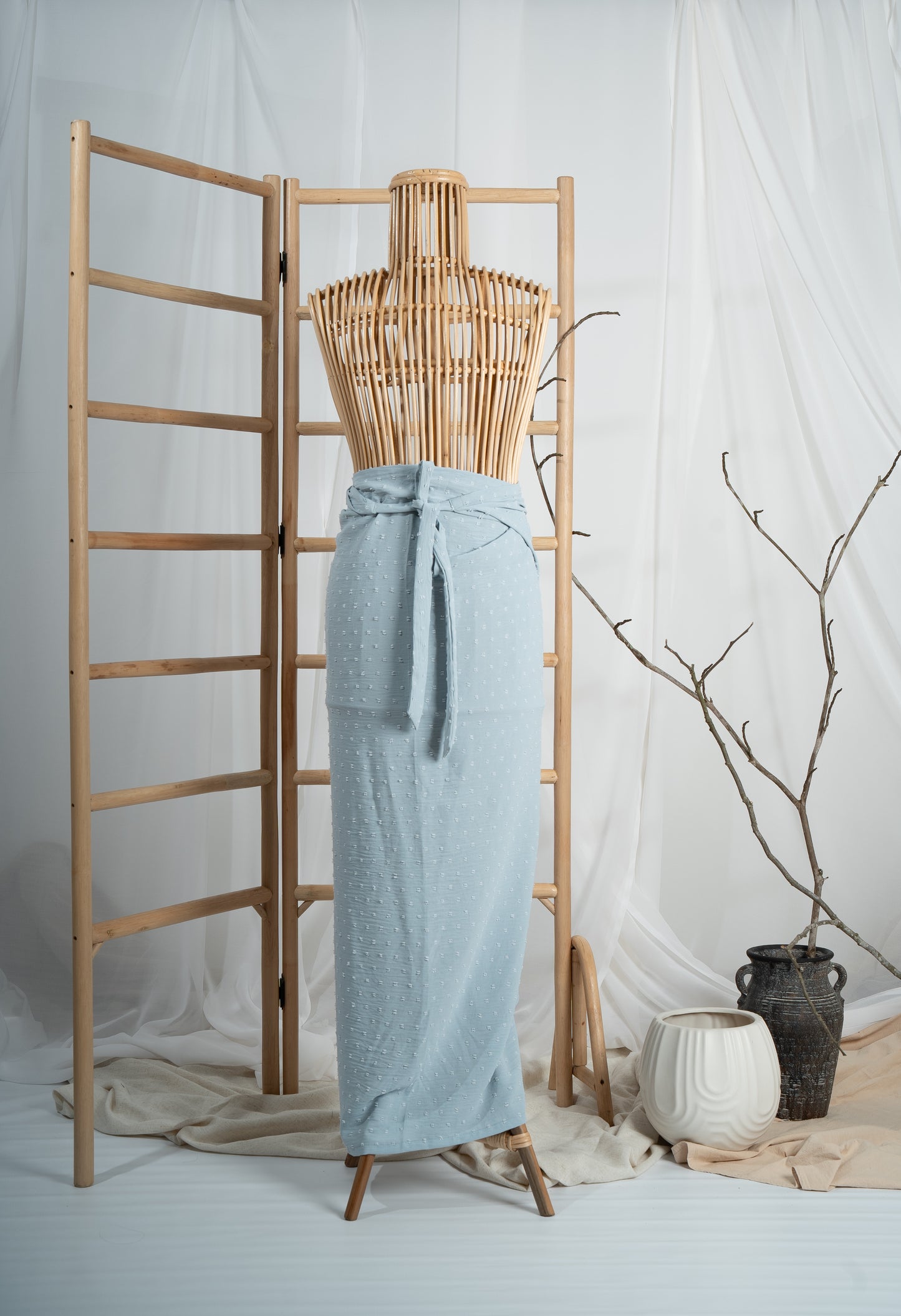 Seri Non-Slit Instant Textured Pareo in Light Blue