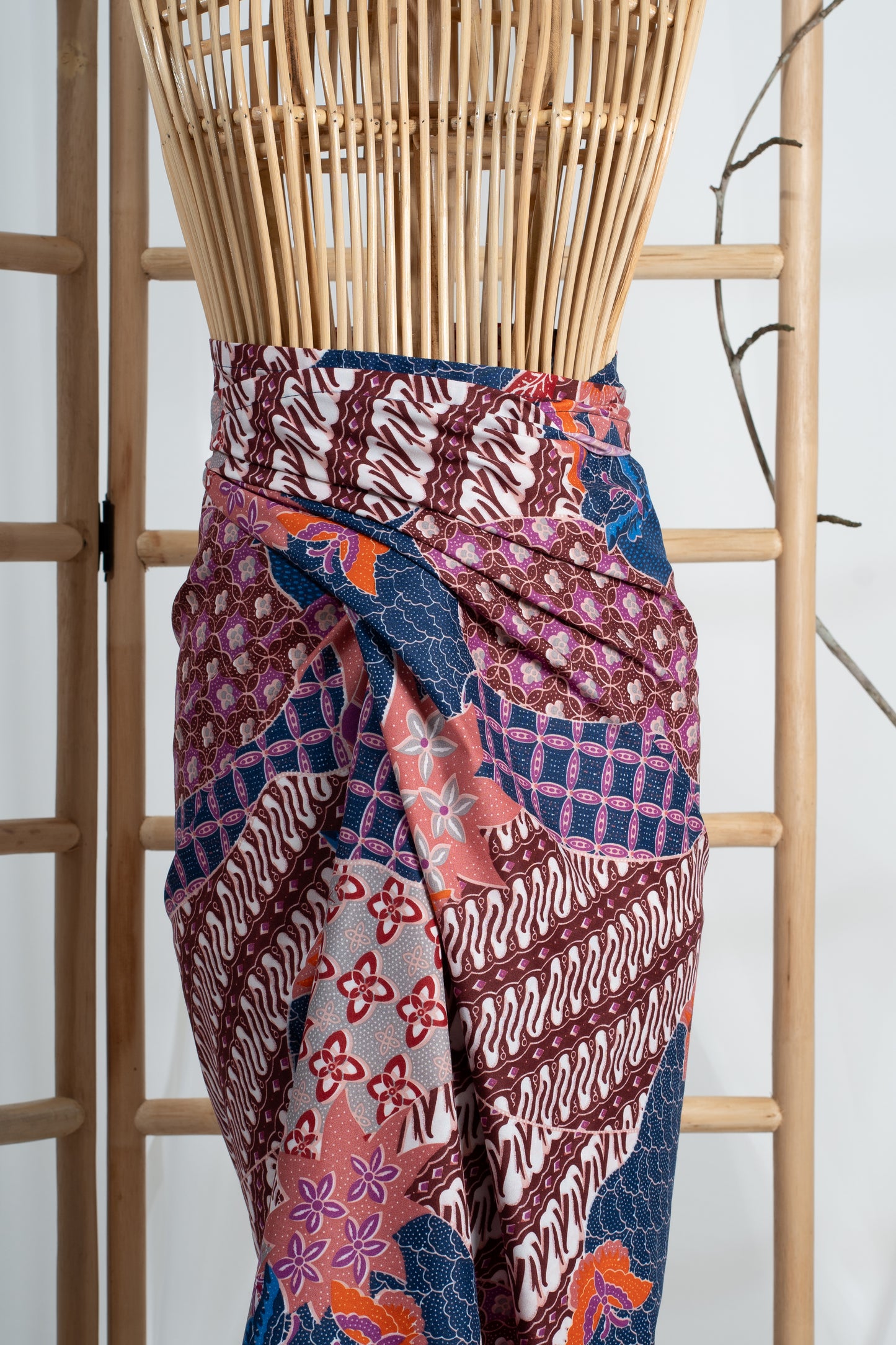 Rerama Non-Slit Instant Batik Pareo in Maroon