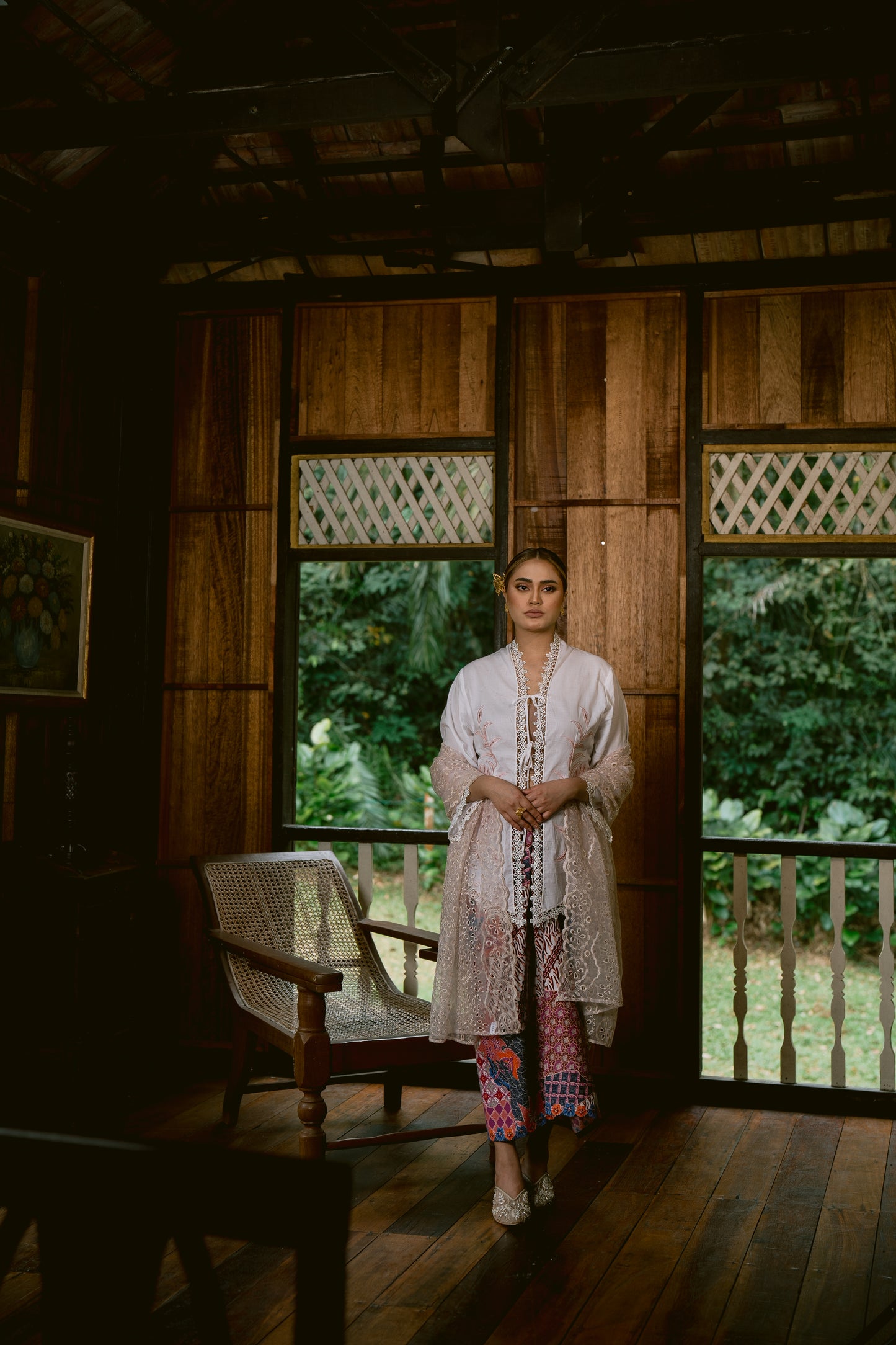 Rerama Hand Embroidered Kebaya Top in White & Pink