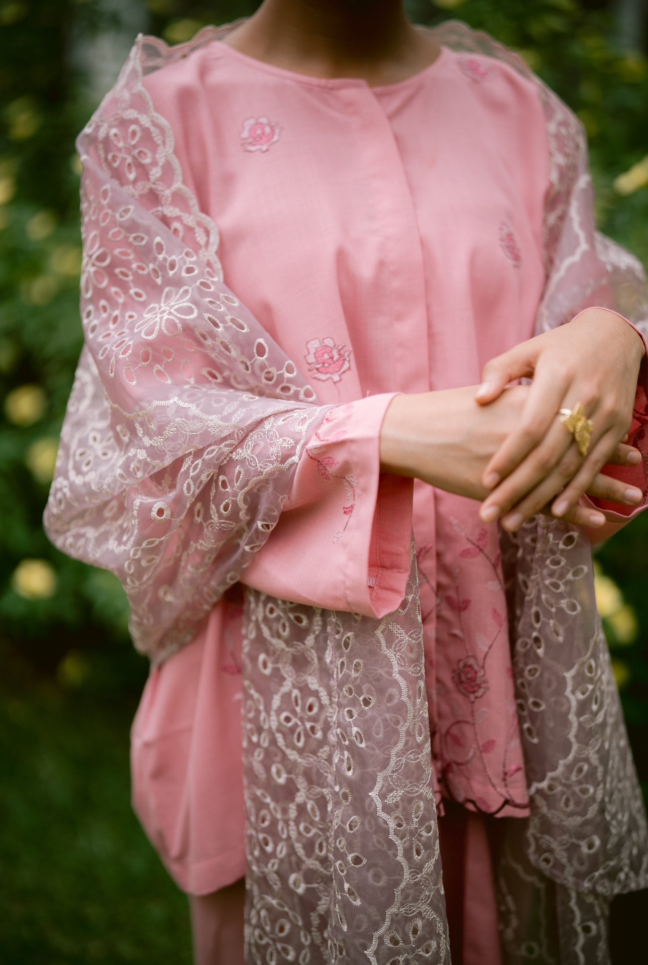 Indah Hand Embroidered Kurung Kedah Set in Pink