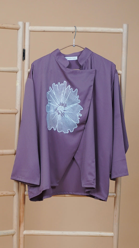 Kuntum Janggan Boxy Top in Lilac