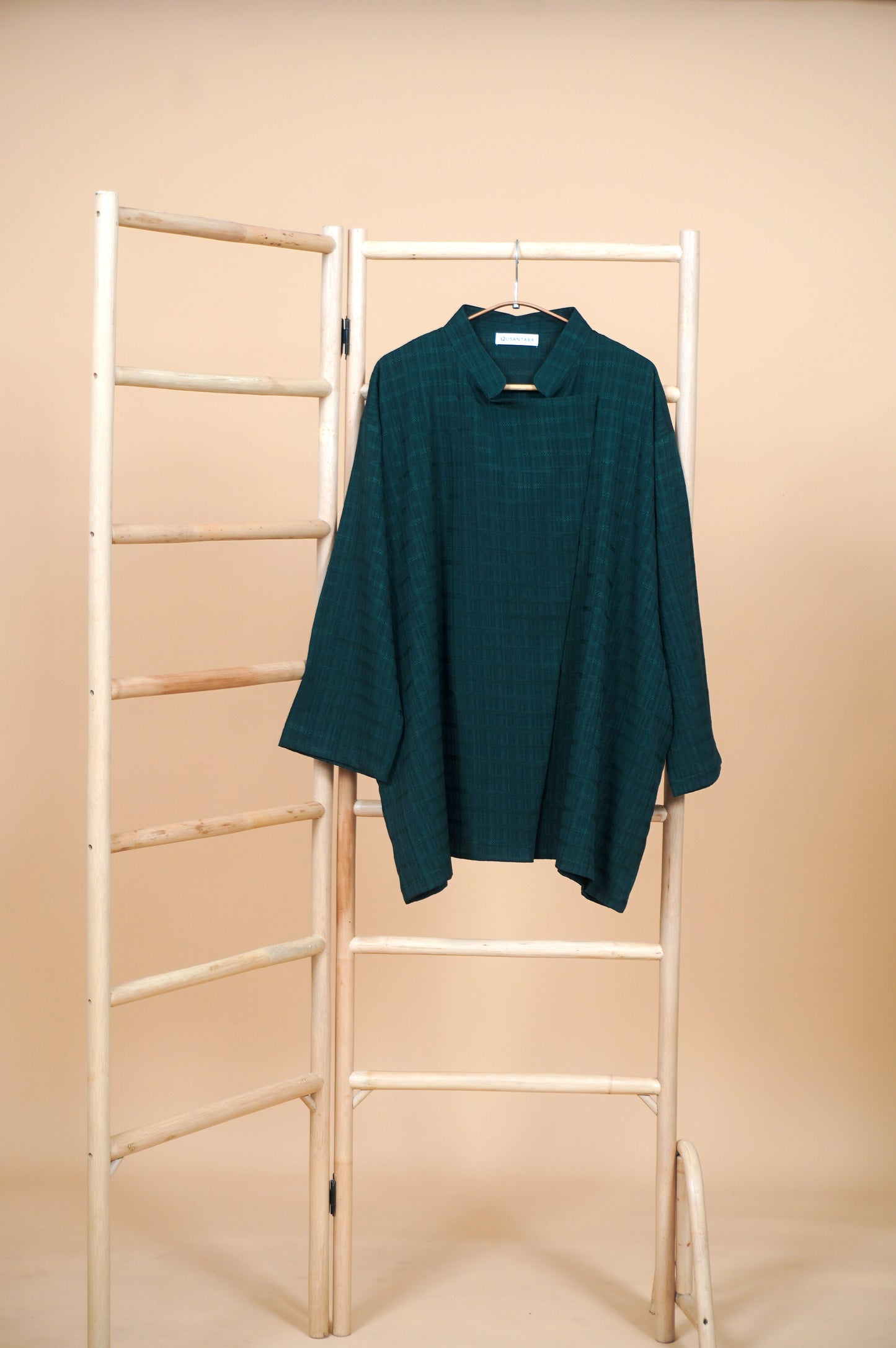 Abadi Janggan Unisex Boxy Top in Green