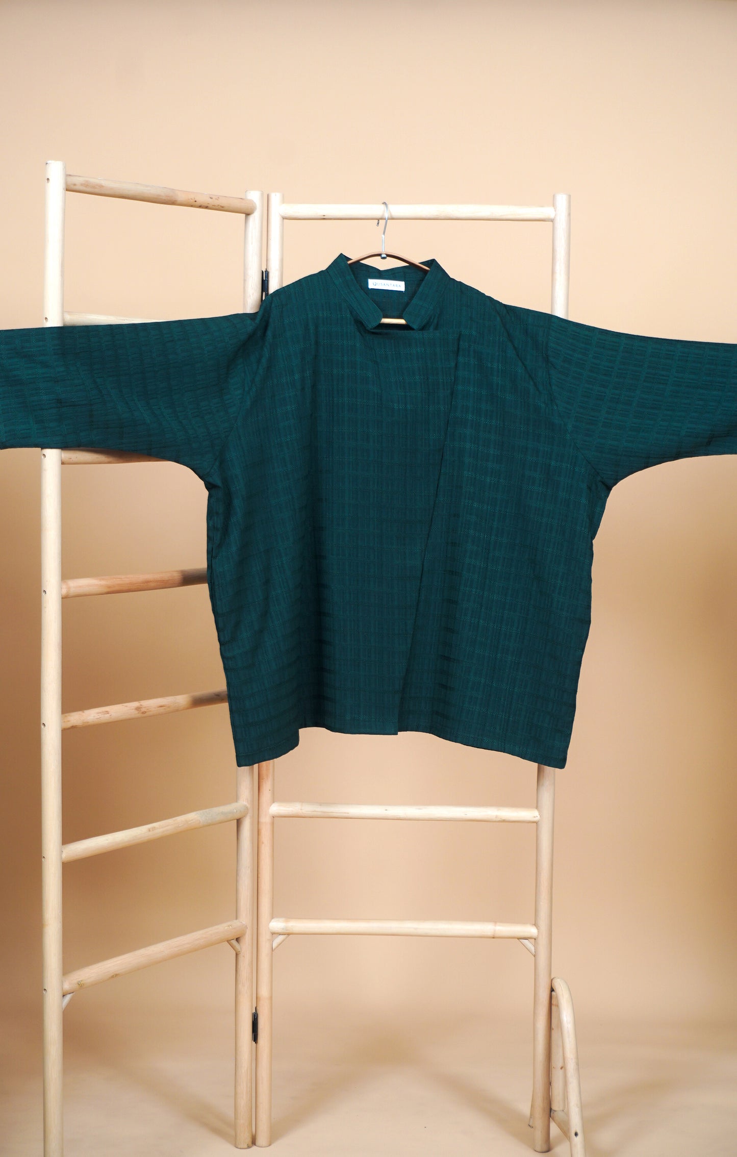 Abadi Janggan Unisex Boxy Top in Green