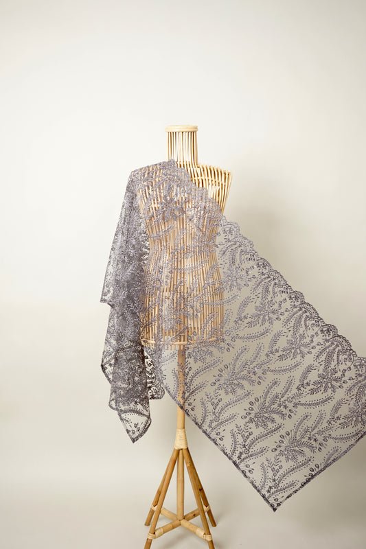 Rimba Tunas Bejewelled Selendang in Pewter Grey