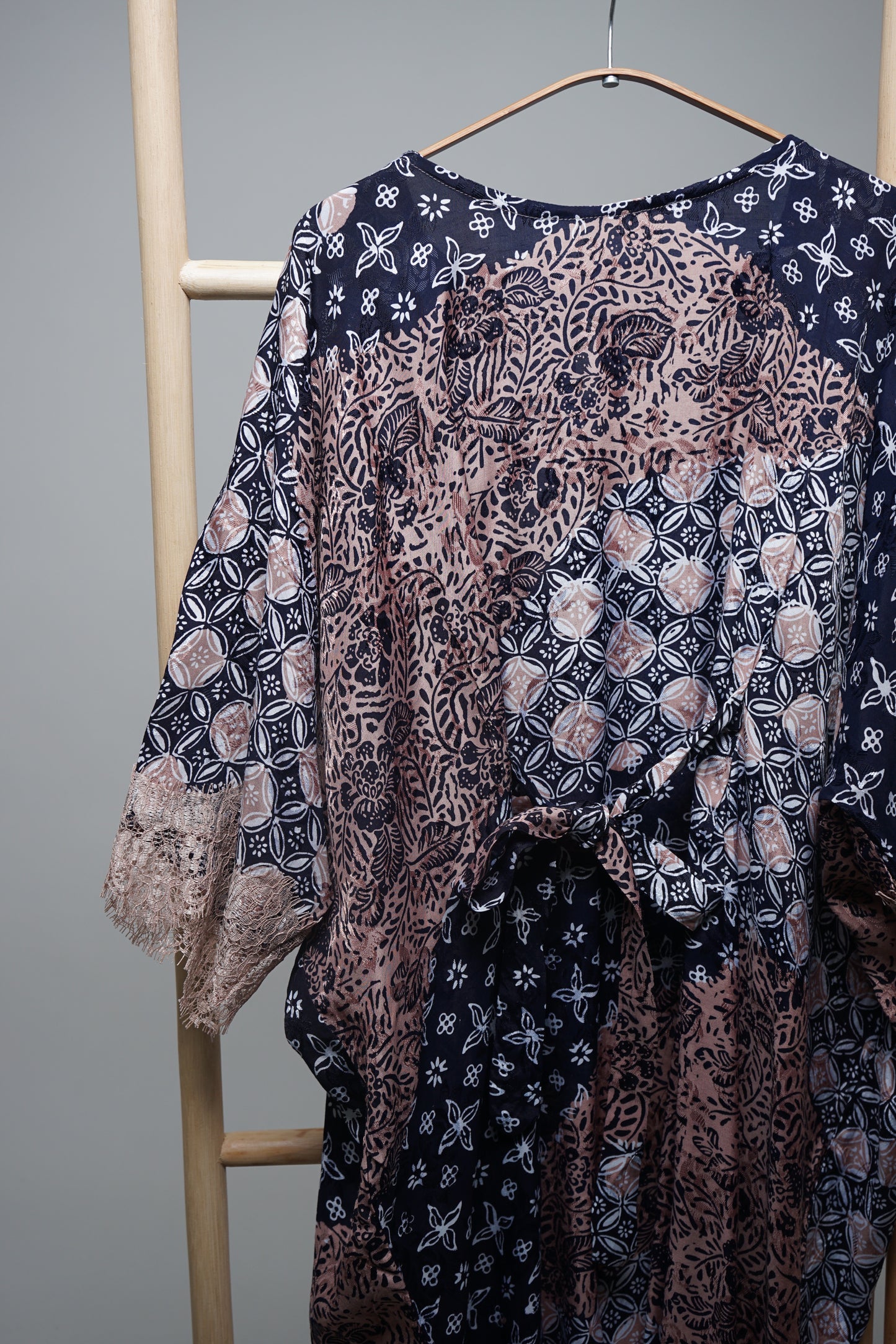 Kesuma Melur Kaftan in Navy Blue with Beige Lace