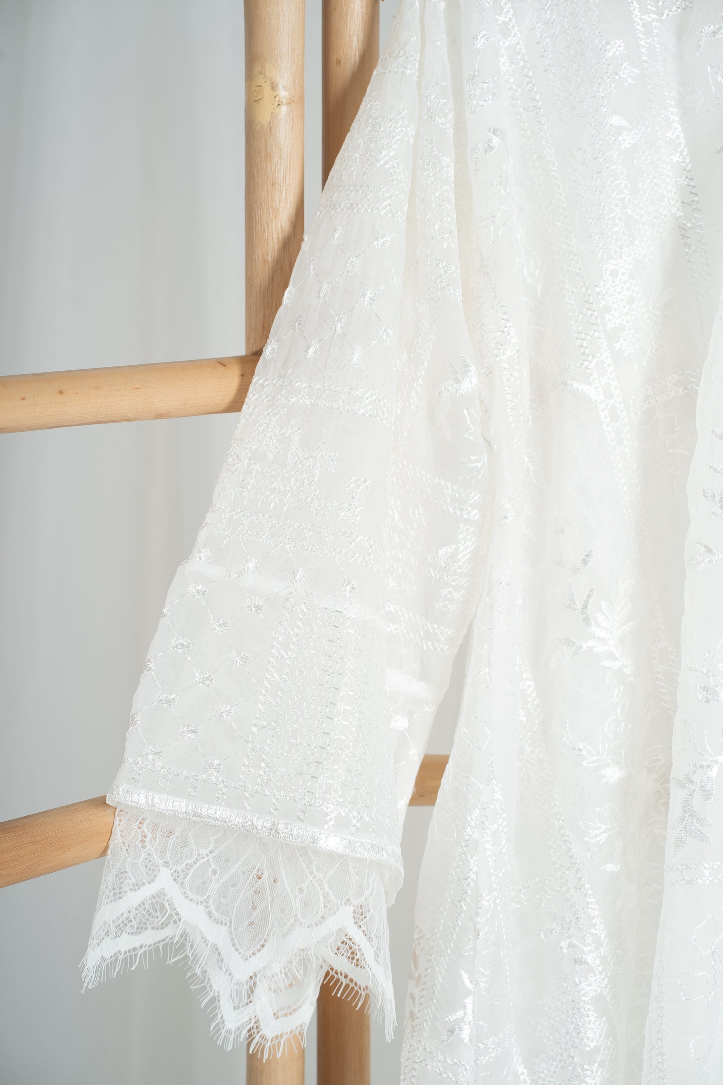 Anggun Fully Embroidered Lace Kurung Top in White