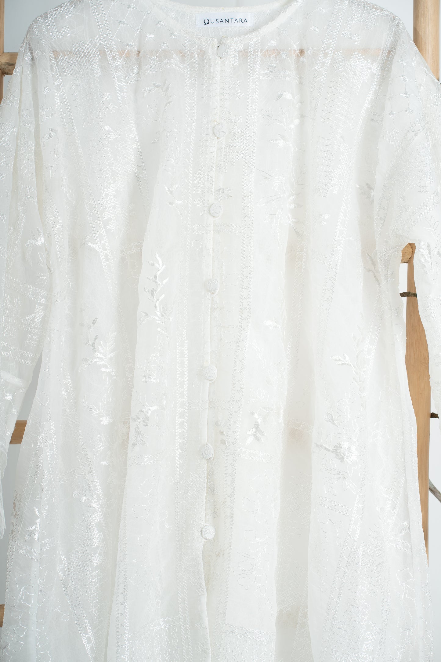 Anggun Fully Embroidered Lace Kurung Top in White