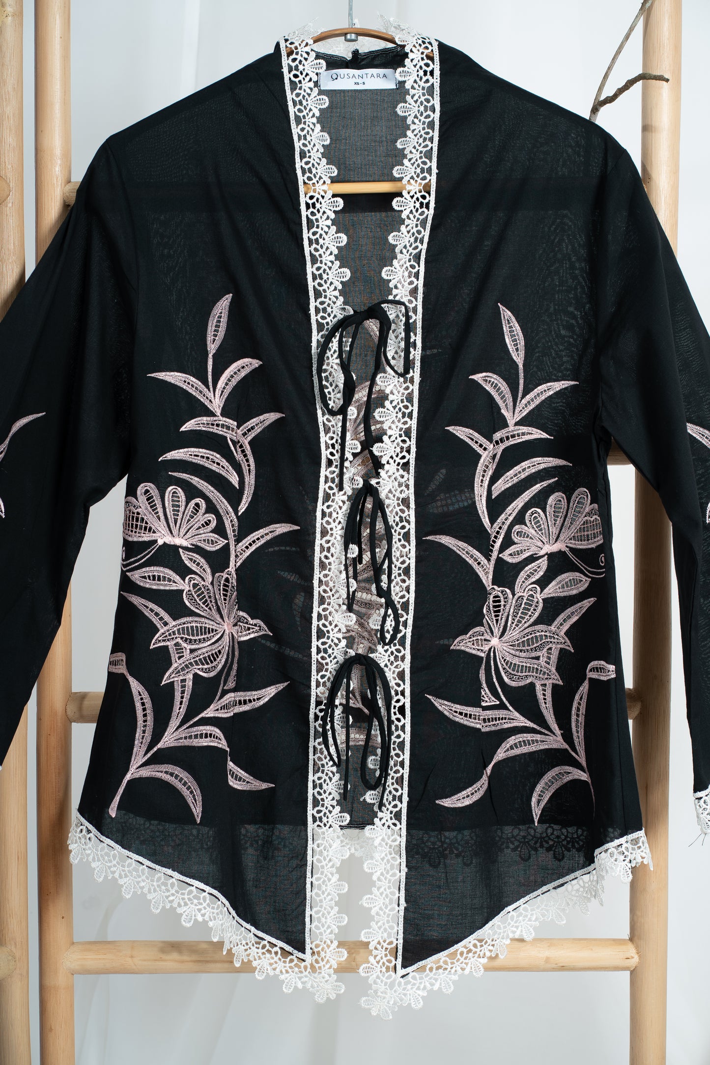 Rerama Hand Embroidered Kebaya Top in Black & Pink