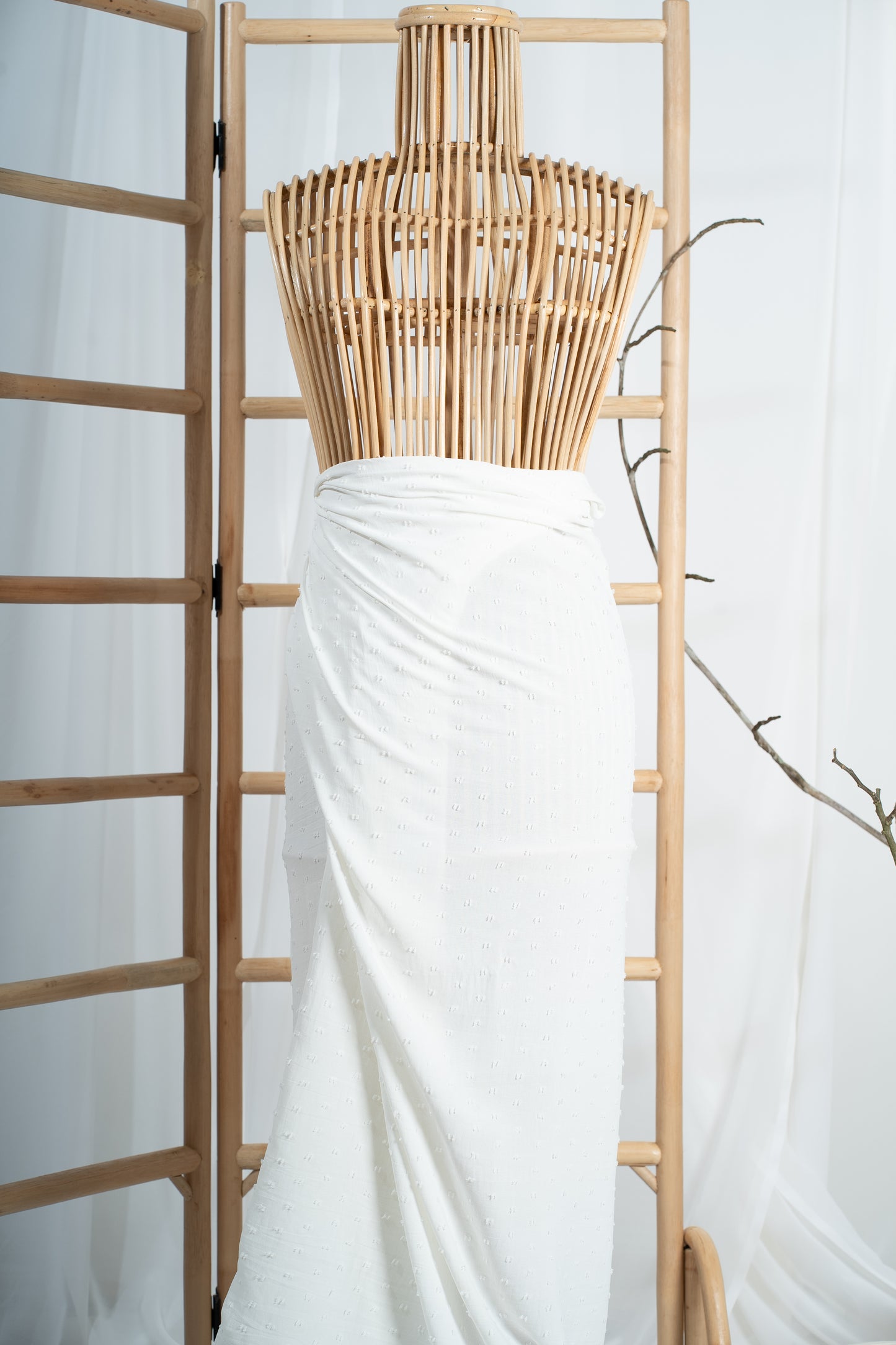 Seri Non-Slit Instant Textured Pareo in White
