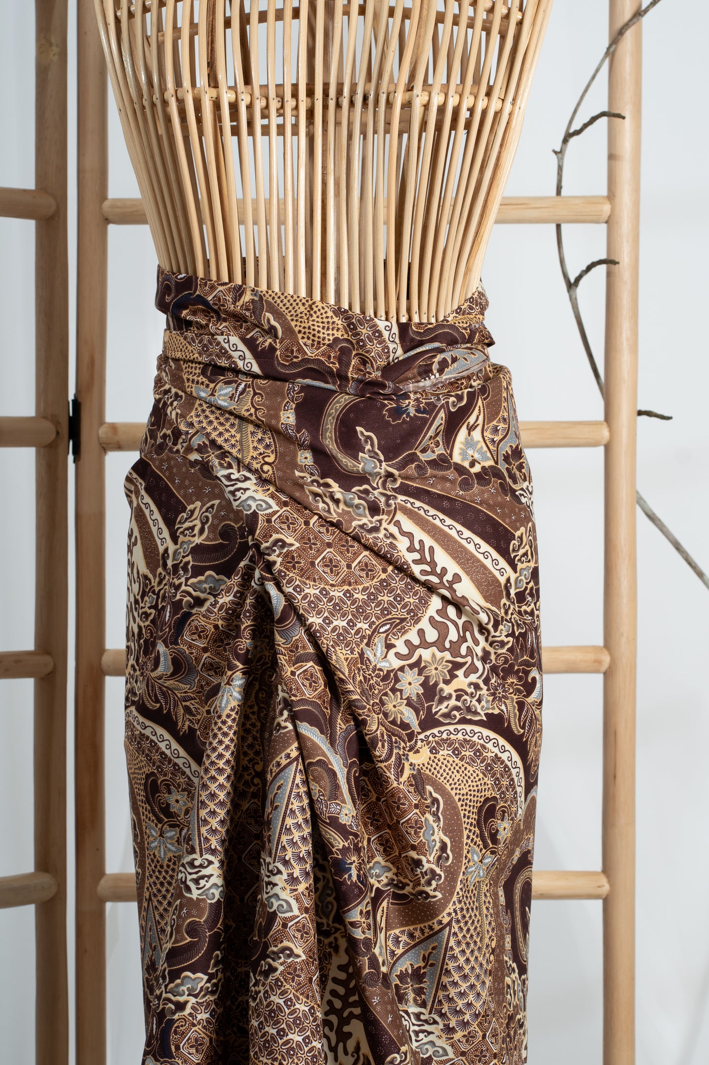 Gemersik Non-Slit Instant Batik Pareo in Brown