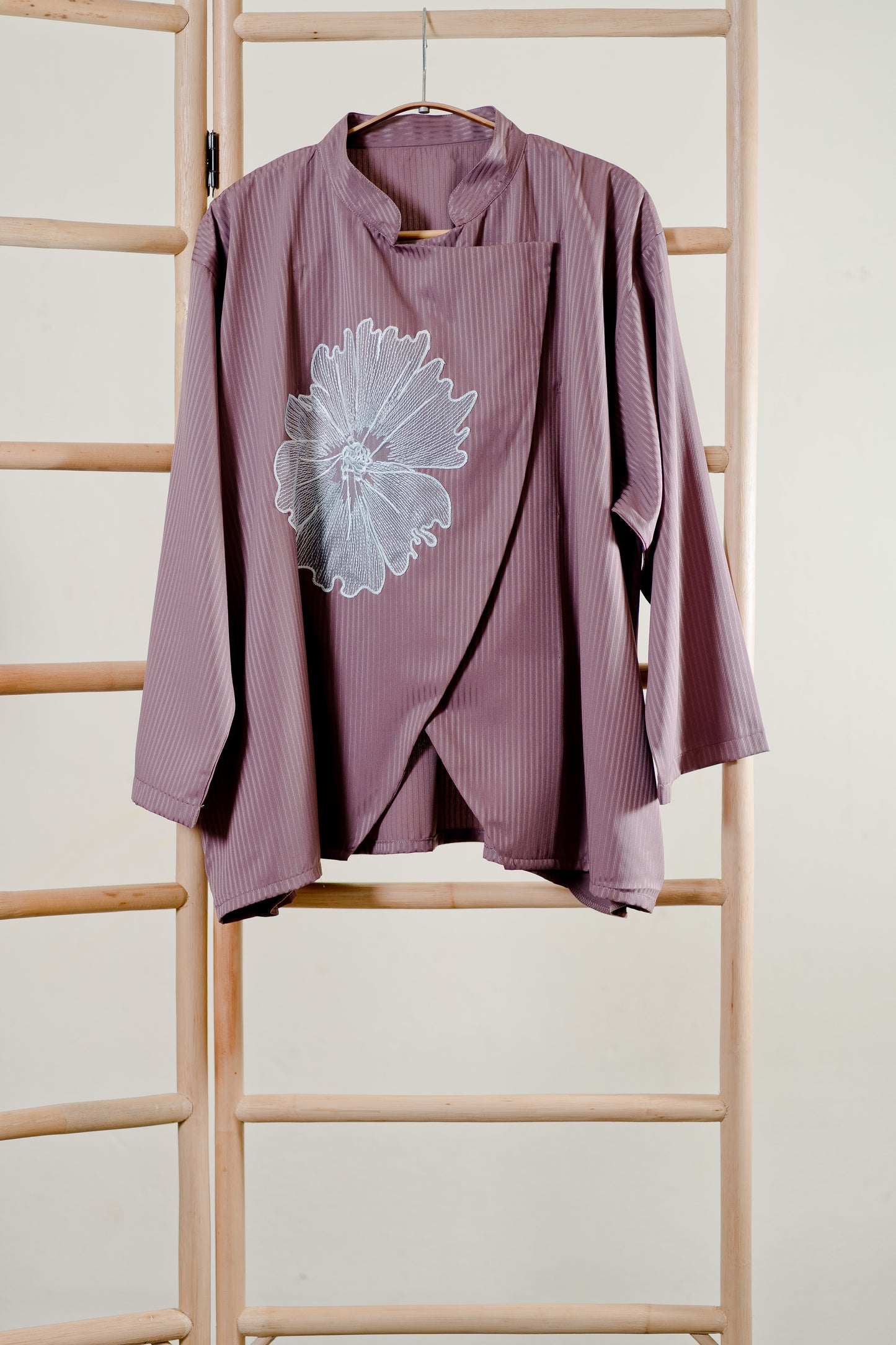 Kuntum Janggan Boxy Top in Lilac