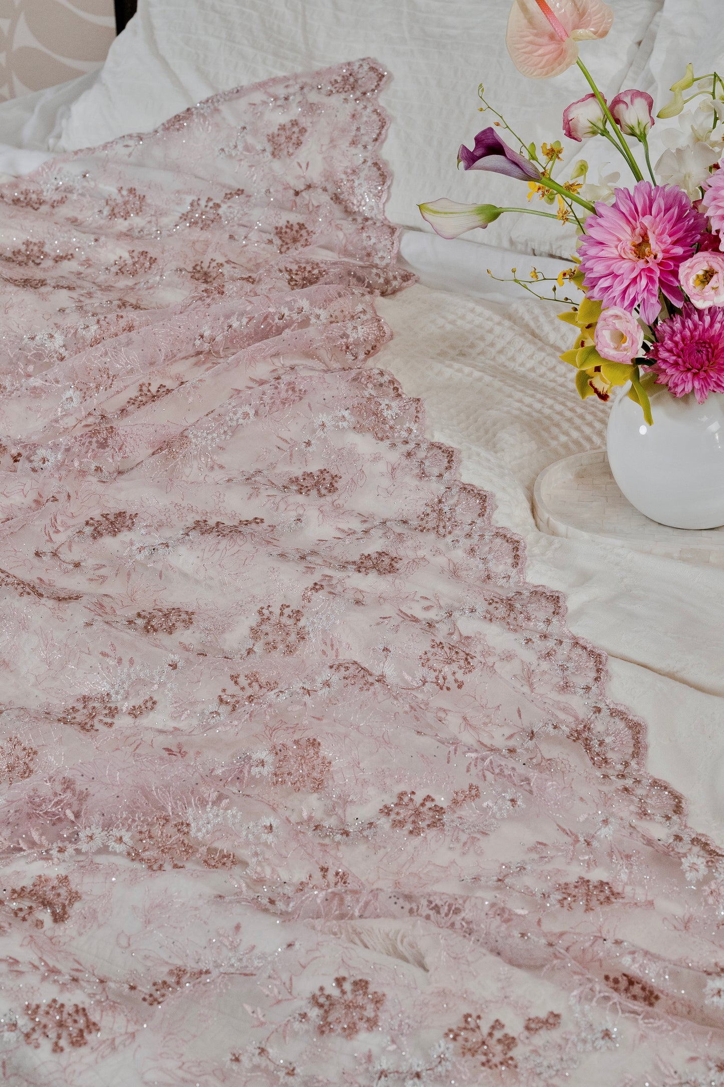 Naluri Bejewelled Selendang in Pink & Ivory