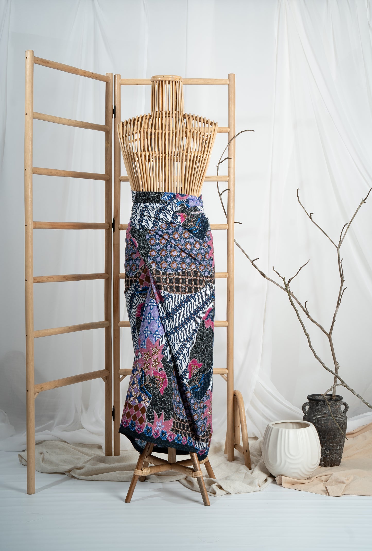 Rerama Non-Slit Instant Batik Pareo in Navy Blue