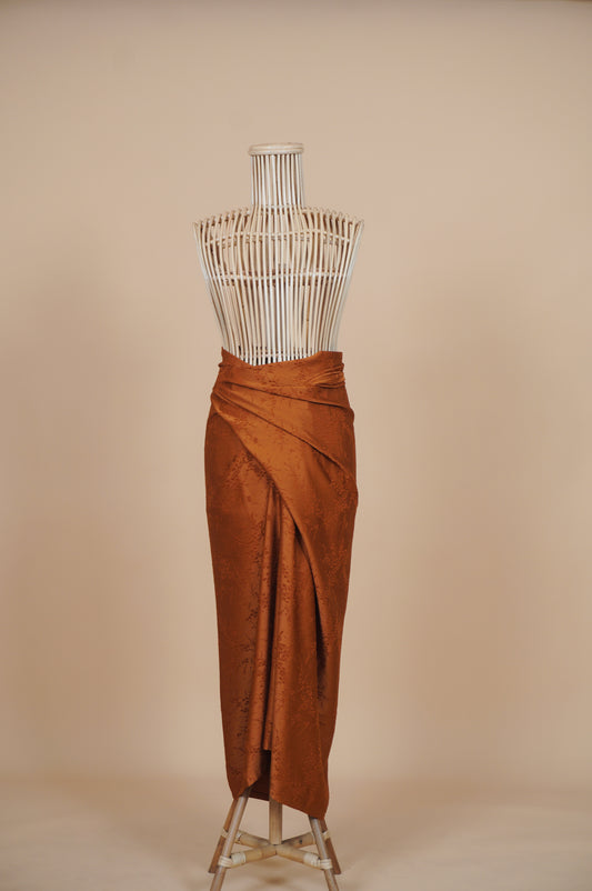 Indah Non-Slit Instant Embossed Pareo in Burnt Copper