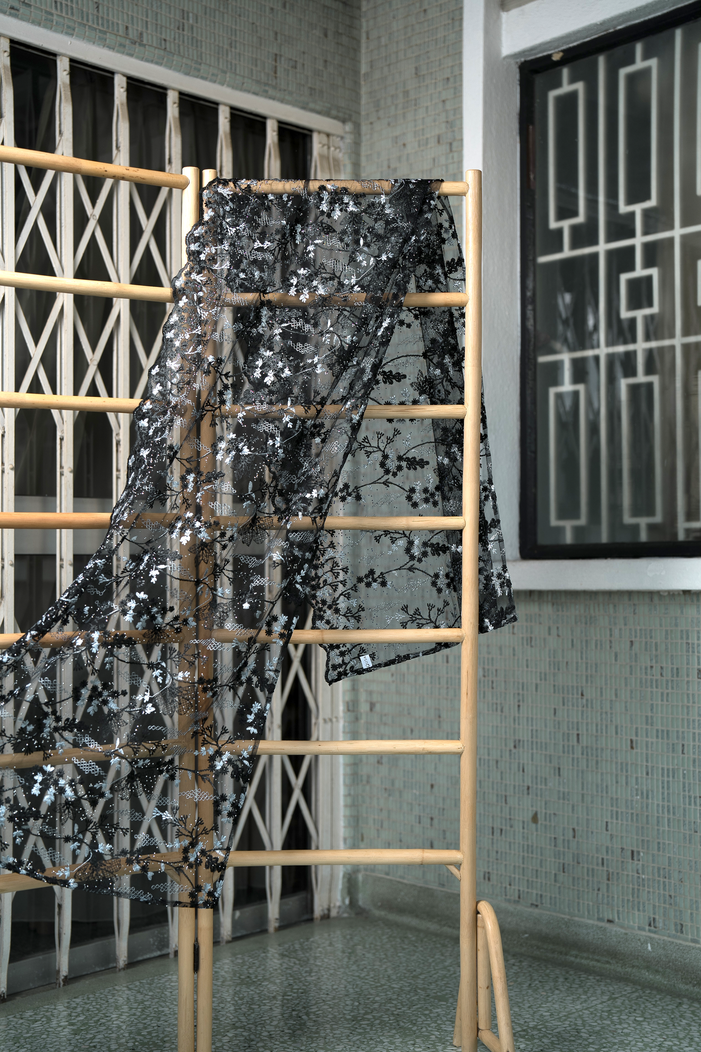 Purnama Bejewelled Selendang in Midnight Black & Pewter