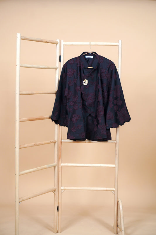 Renjana Janggan Scallop Buttonless Top in Deep Burgundy