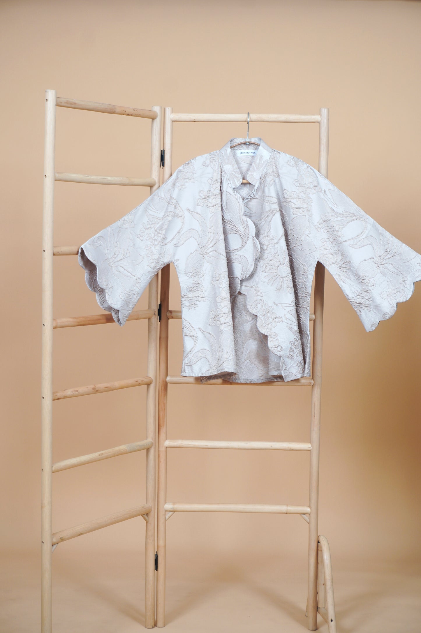 Renjana Janggan Scallop Buttonless Top in Soft Nude