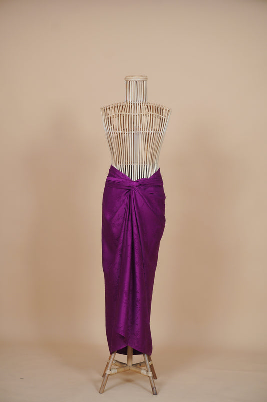 Indah Non-Slit Instant Embossed Pareo in Royal Plum
