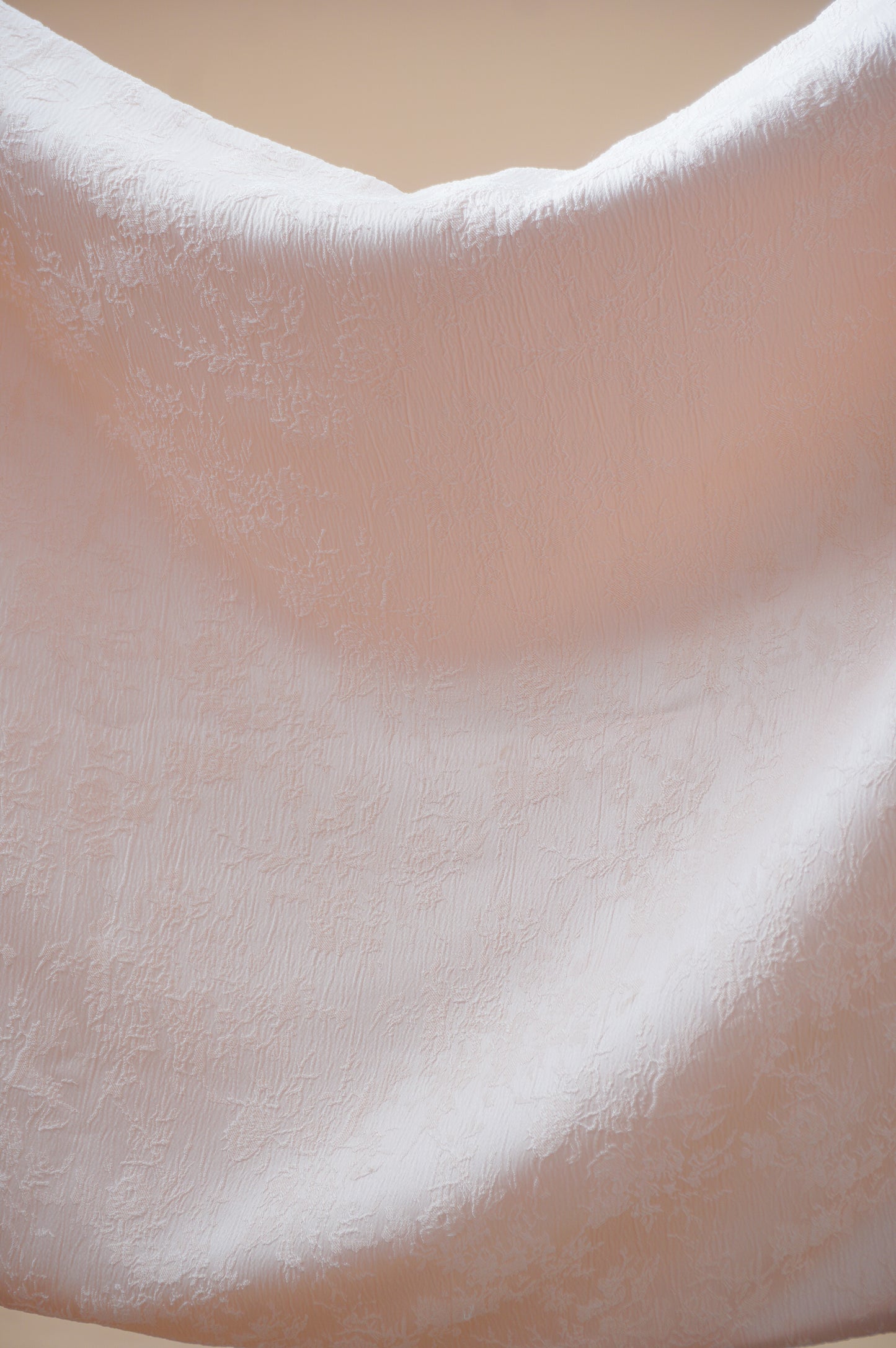 Indah Non-Slit Instant Embossed Pareo in Soft Peach
